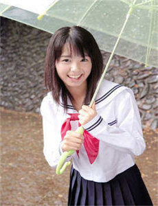 涩涩屋绿巨人草莓榴莲秋葵